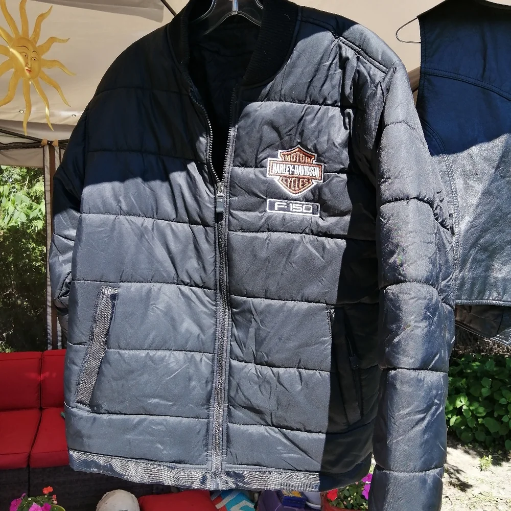 Harley-Davidson🦇 Puffer Jacket - Picture 4 of 6